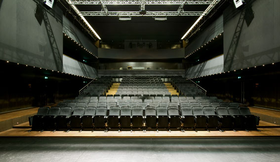 carlos alberto theatre. porto. 2009