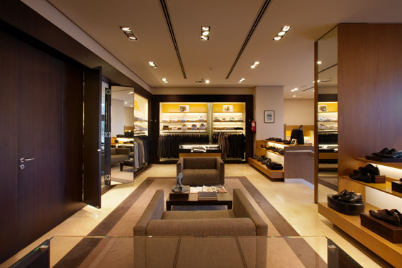 ermenegildo zegna store. porto